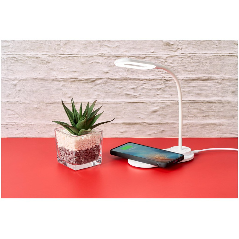Swiss Cougar Doha Wireless Charger & Desk Lamp